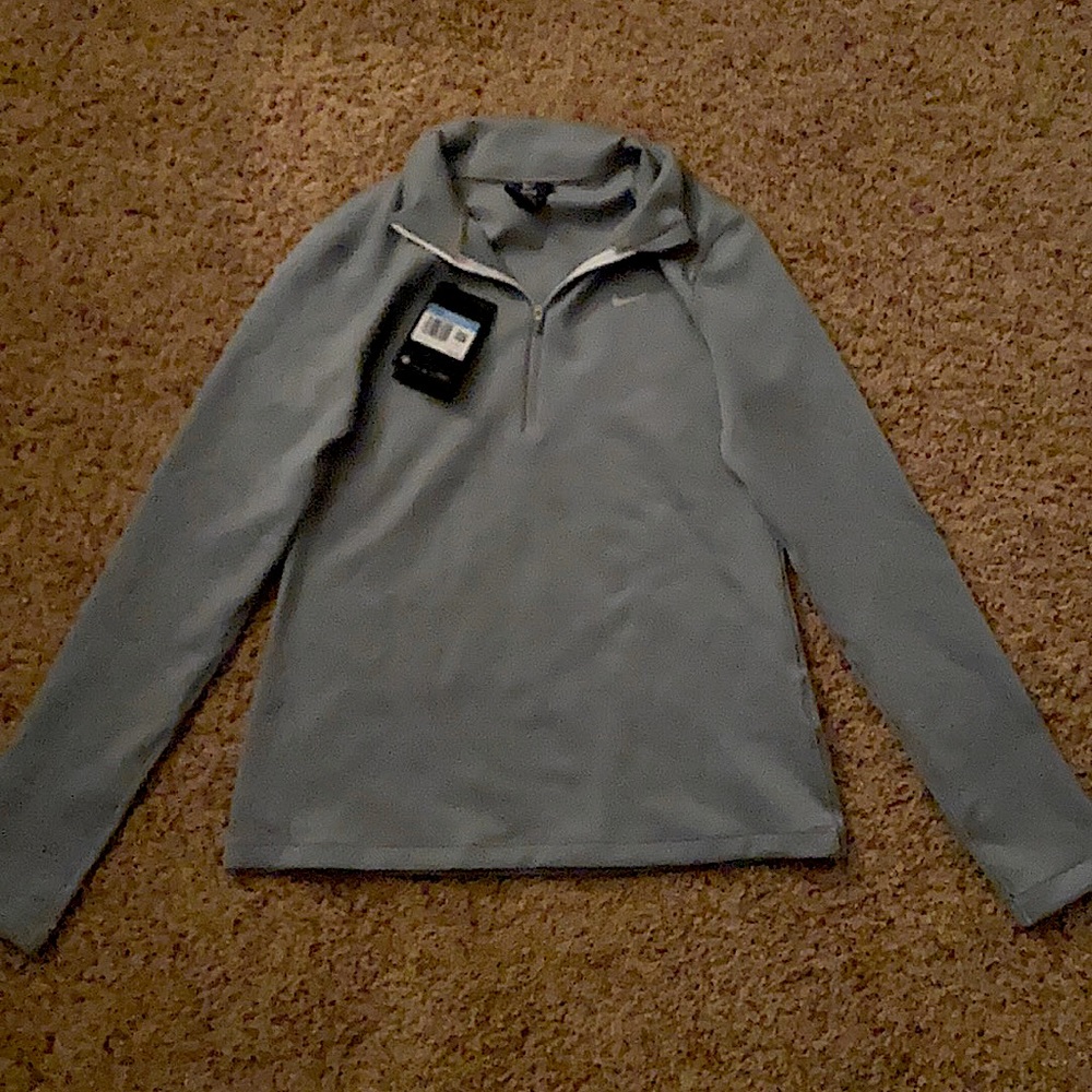 Women’s Nike pro half zip
